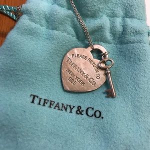 Please Return To Tiffany Heart And Key Necklace